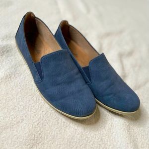 LifeStride Soft System Blue Flats size 7